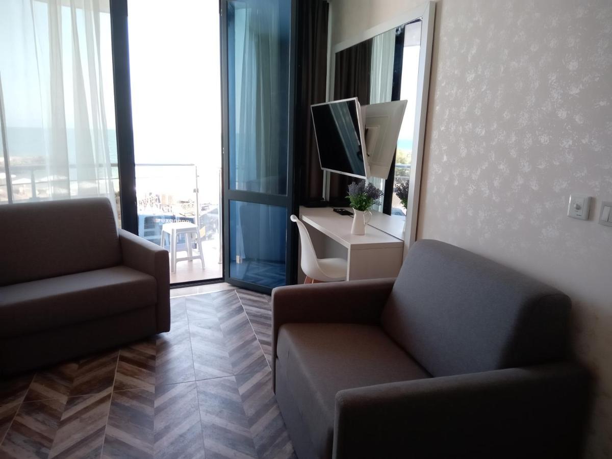 Sea View Triple S B Appartement Pomorie Buitenkant foto