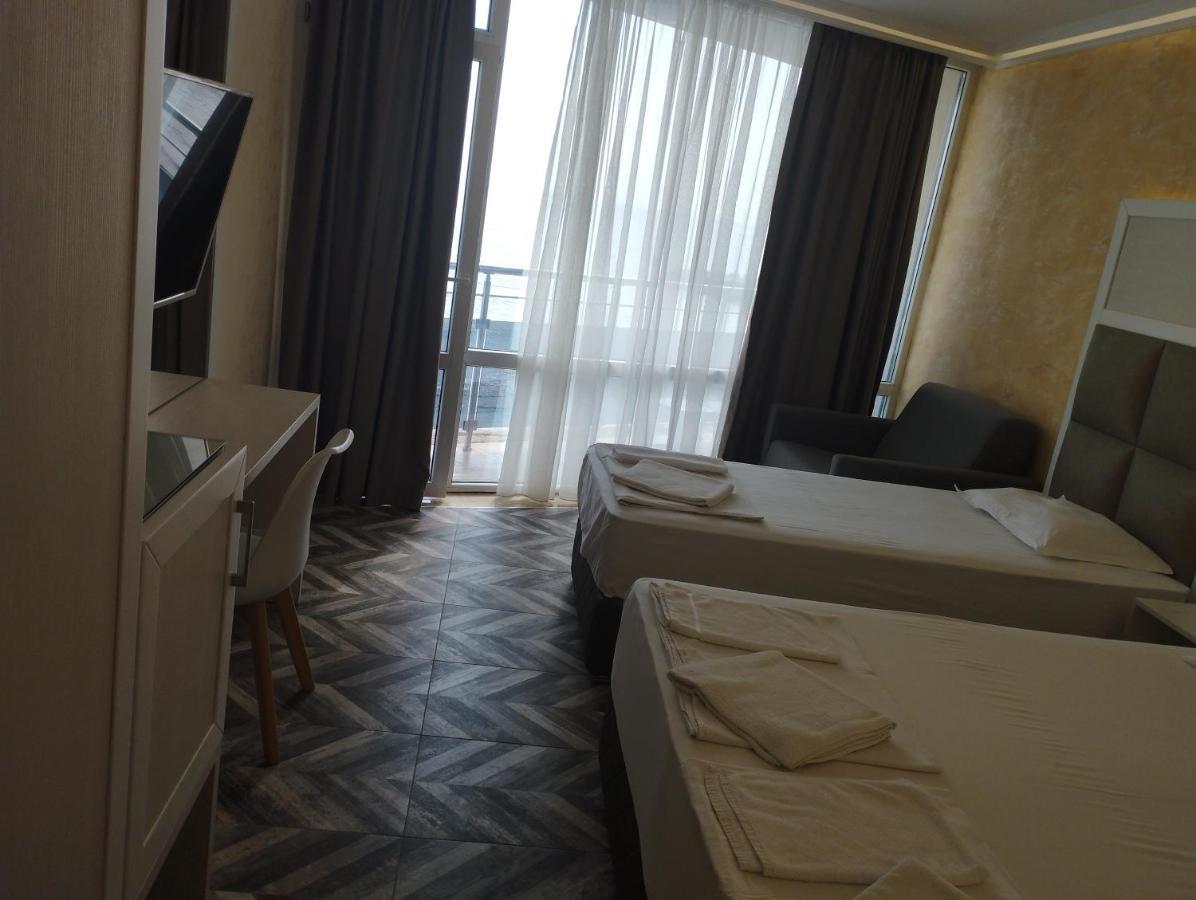 Sea View Triple S B Appartement Pomorie Buitenkant foto